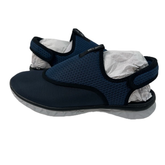 NWT BASS OUTDOOR/ Hex Mesh Action Hiking Shoe/Size 9 - Picture 3 of 14